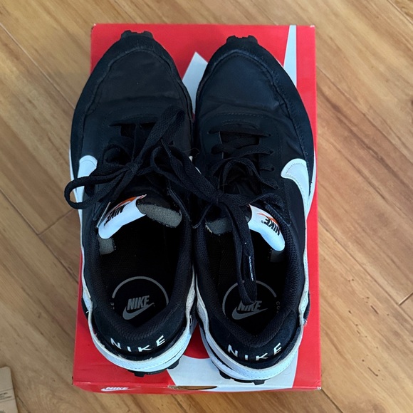 Nike waffle debut - Picture 2 of 3